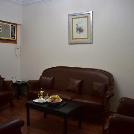 Genac Hotel Yanbu Buitenkant foto