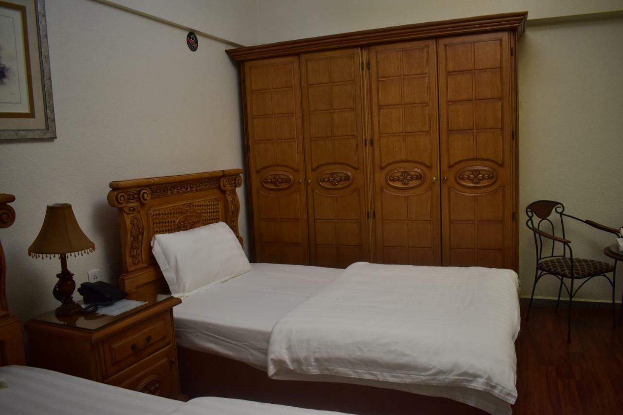 Genac Hotel Yanbu Buitenkant foto