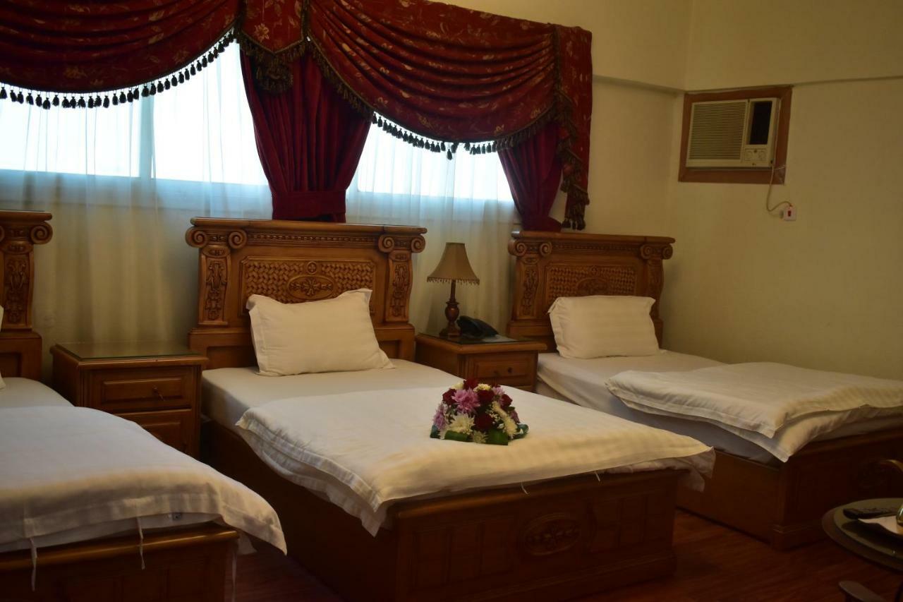 Genac Hotel Yanbu Buitenkant foto