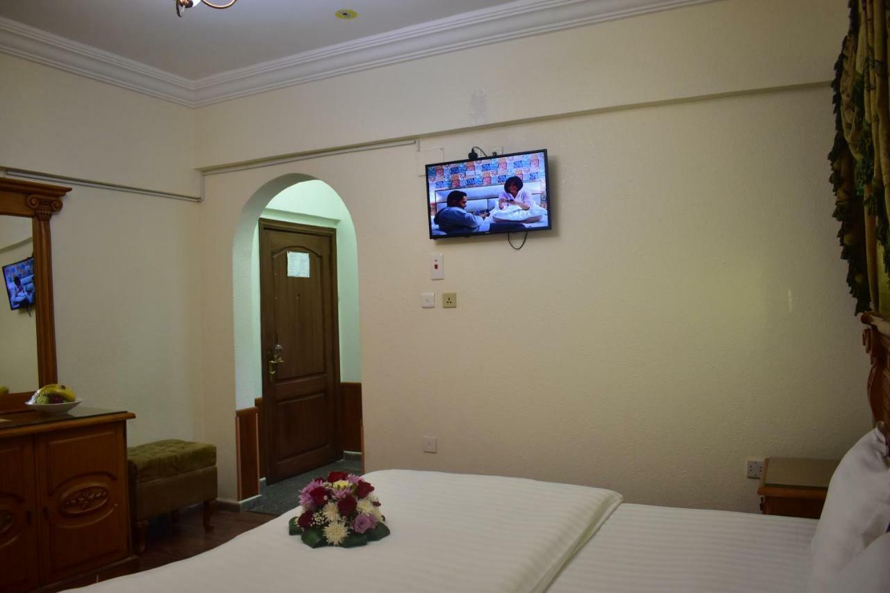 Genac Hotel Yanbu Buitenkant foto