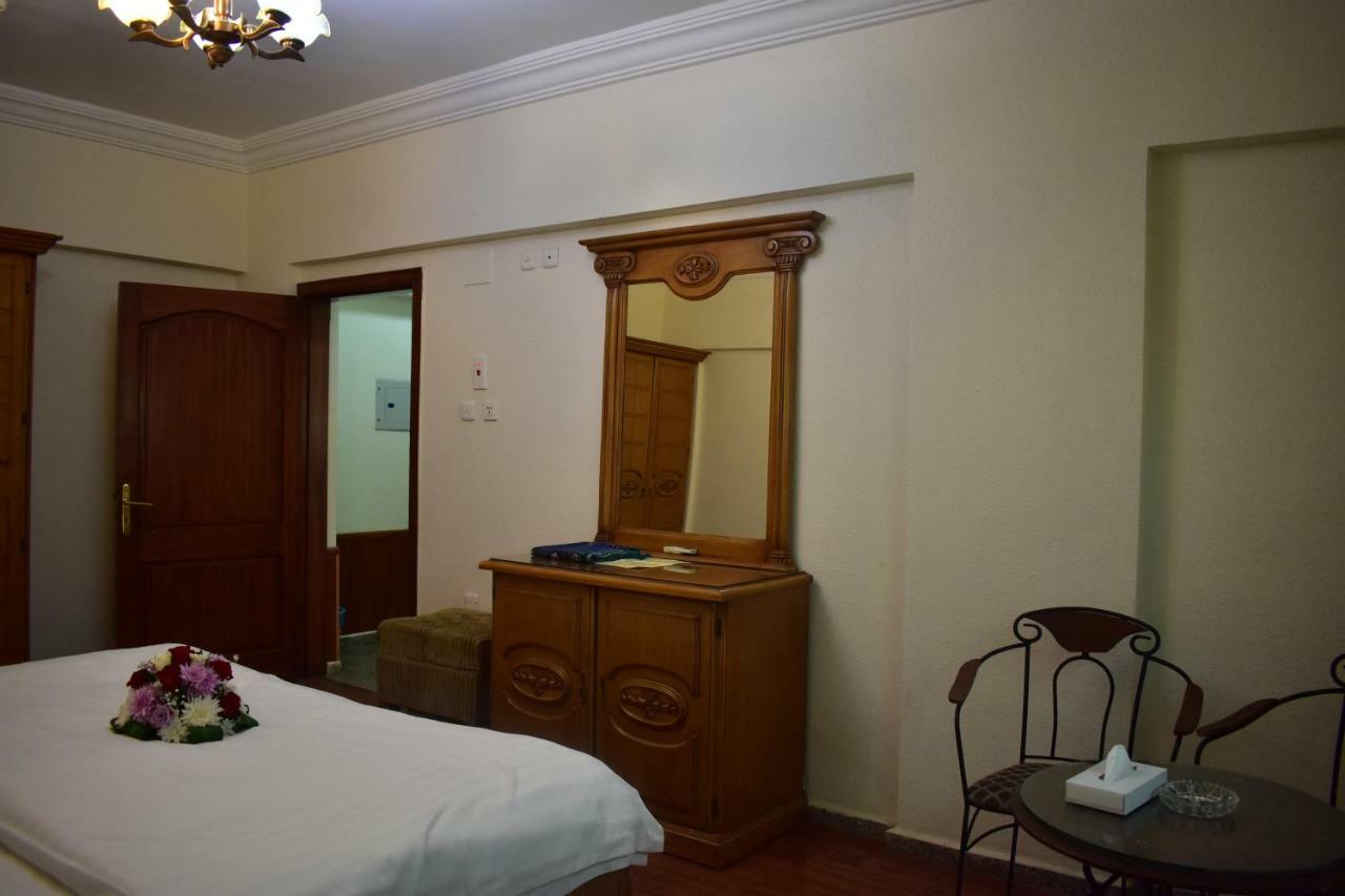 Genac Hotel Yanbu Buitenkant foto