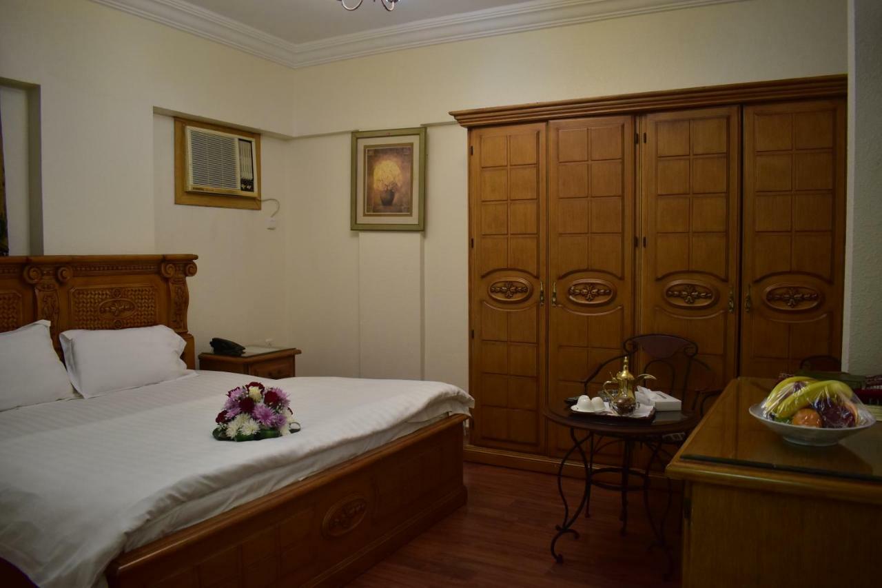 Genac Hotel Yanbu Buitenkant foto